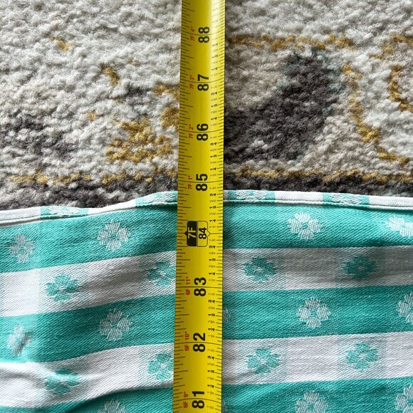 Vintage light blue or teal table cloth, rectangle 53.5"x85", blue tablecloth, - Picture 5 of 6